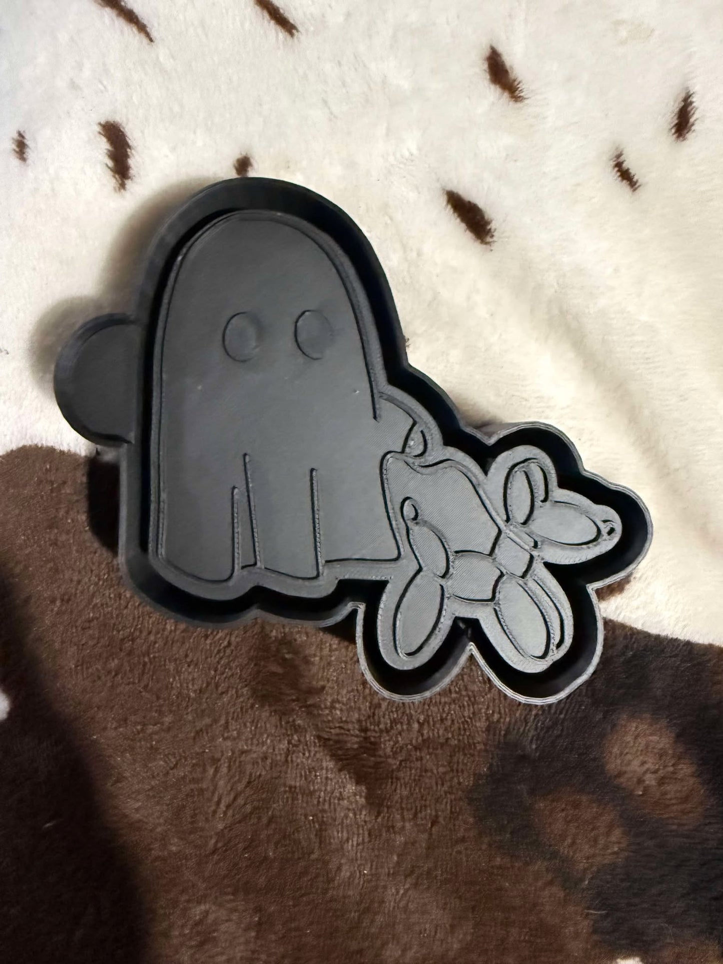 Ghost Walking Balloon Dog