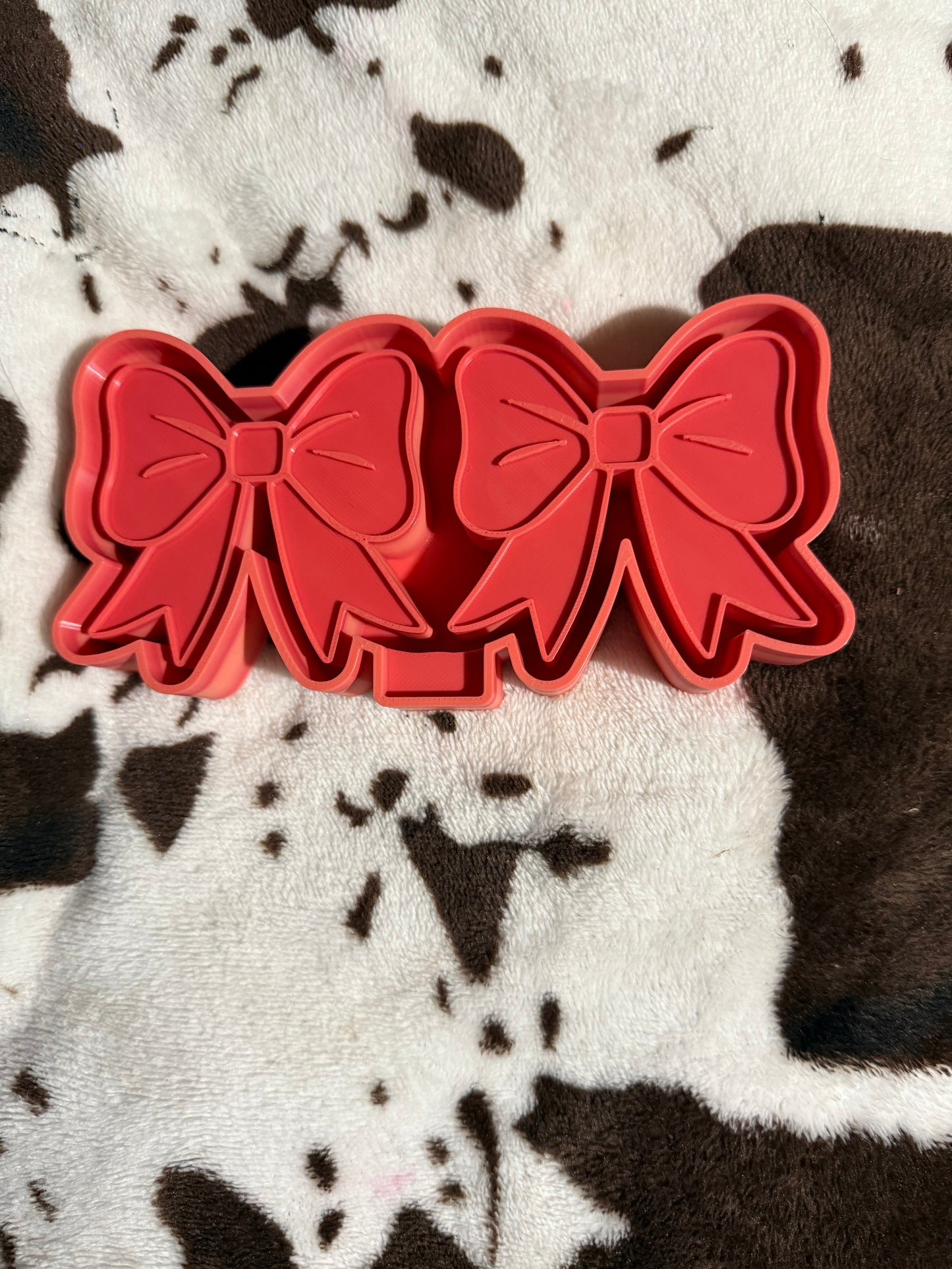 Regular bow vents