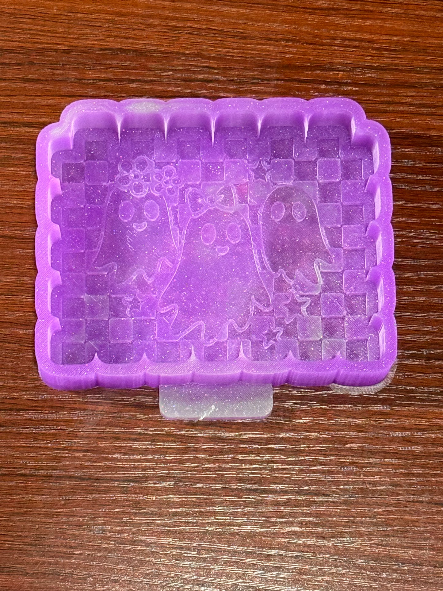 Checkered Ghost Girls