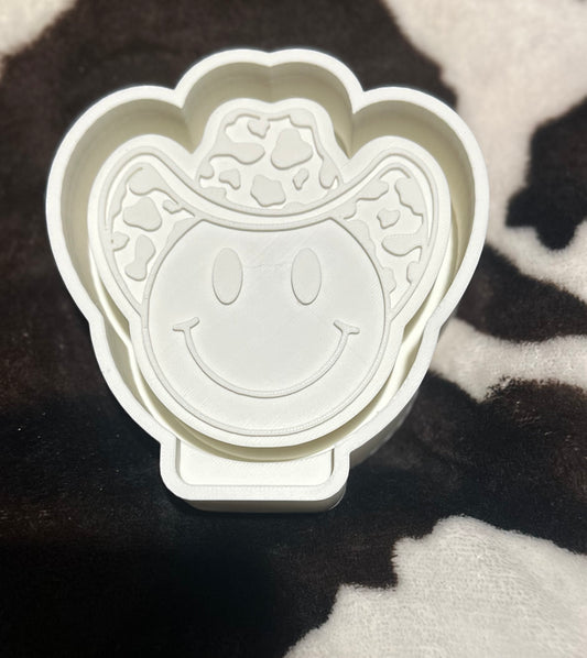 Cow print hat smilie