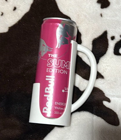 Slim can holder
