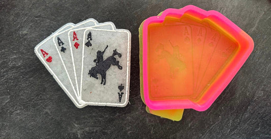 4 Aces Plain